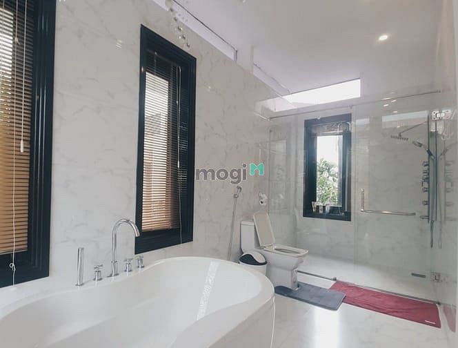 Hình ảnh Biệt thự hồ bơi Đảo Xanh 4PN - B327