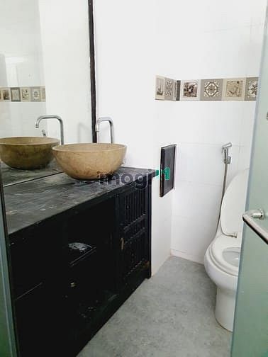 Hình ảnh Cho thuê nhà 128C Trần Quốc Thảo, P7, Quận 3