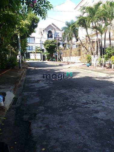 Hình ảnh Bán gấp lô đất nền DT.85 m gần chợ bà hom BT KDC Sấm Uất đường 16m