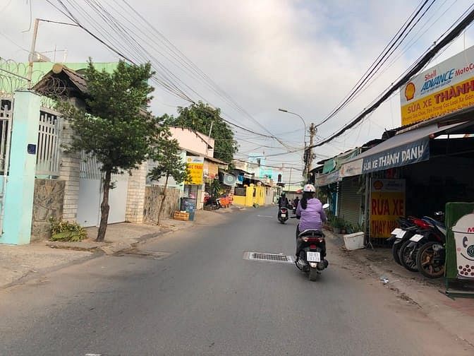 Hình ảnh Bán 2 lô đất liền kề, thổ cư 100%, ĐT ngang 12m dai 45m Lê Văn Chí