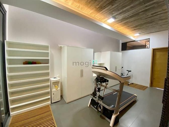 Hình ảnh Cho thuê nhà phố đầy đủ nội thất - Style hiện đại, không gian mở