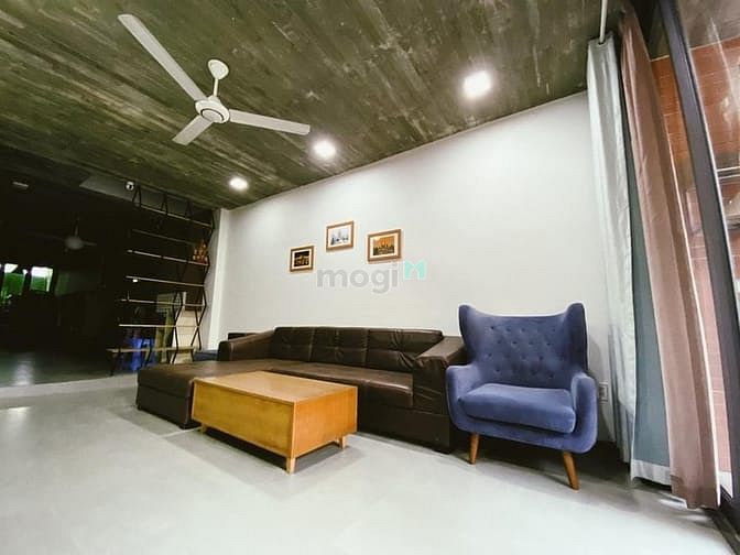 Hình ảnh Cho thuê nhà phố đầy đủ nội thất - Style hiện đại, không gian mở