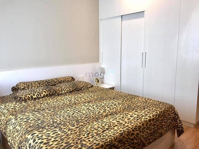 Hình ảnh ✔ Cho thuê CHCC THE GOLD VIEW - 2pn 2wc - nội thất đầy đủ