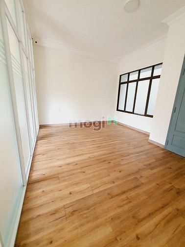 Hình ảnh Cho thuê nhà 400C Lê Văn Sỹ, P14, Quận 3