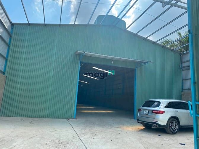 Hình ảnh Xưởng 1000m = 18x55m Đường tx52 q12