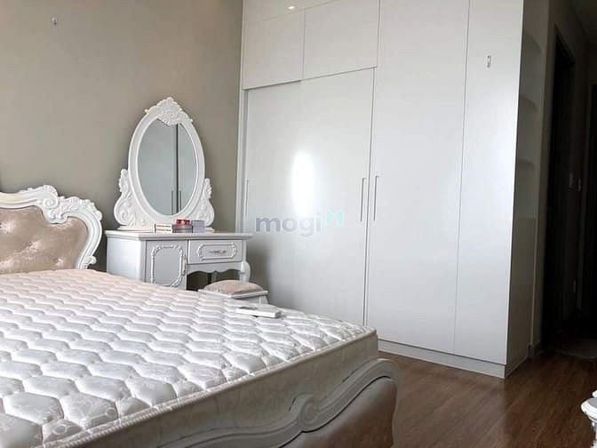 Hình ảnh ✔ Cho thuê CHCC THE GOLD VIEW - 2pn 2wc - nội thất đầy đủ