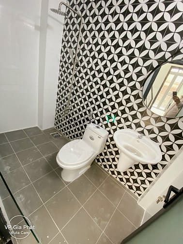 Hình ảnh Chỉ cần 3,2 tỷ có ngay nhà đẹp HXH Lạc Long Quân Q11. Giá cực tốt.