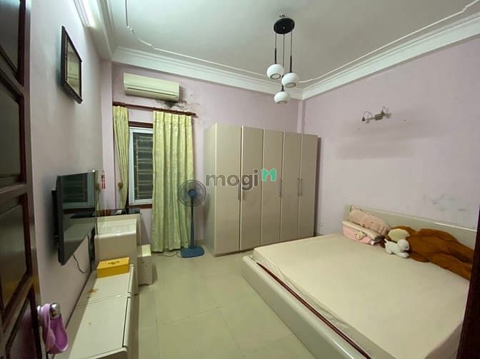 Hình ảnh Cho thuê nhà 5 tầng Hoàng Hoa Thám