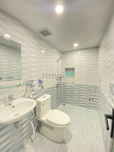Hình ảnh Cho thuê nhà 102/10 Thành Thái, Phường 12, QUận 10