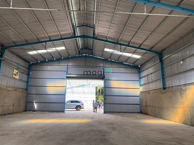 Hình ảnh Cho thuê kho xưởng gần chợ đường tx52 quận12