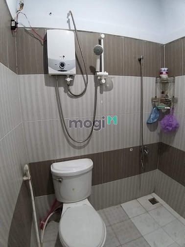 Hình ảnh Cho thuê Chung cư H2-Quận 4, 3PN, có Nt, sàn gỗ, giá rẻ