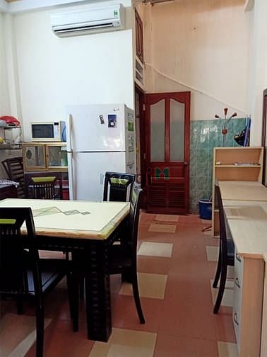 Hình ảnh Cho thuê nhà nguyên căn hẻm xe hơi