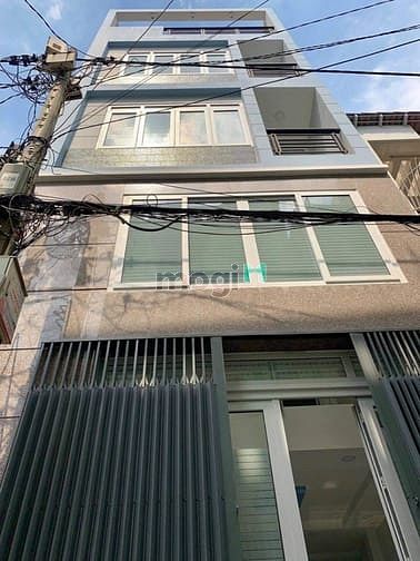 Hình ảnh Nhà nở hậu cần bán ngay hẻm Cách Mạng Tháng 8 Q3