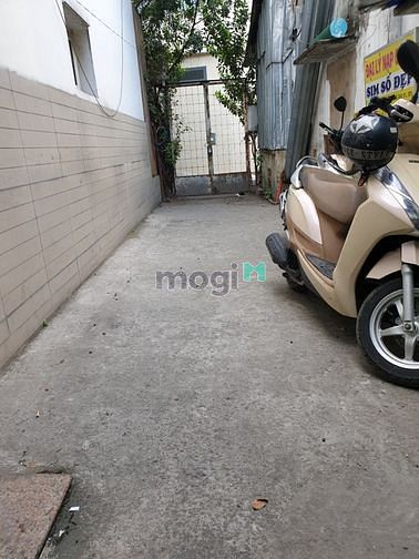 Hình ảnh Nhà 2 MT khu DC Miếu Nổi đông đúc