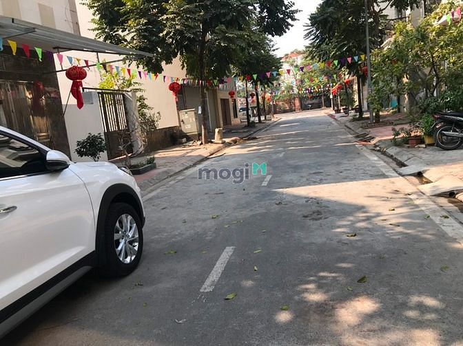 Hình ảnh Bán 60m đất vuông đẹp view vườn hoa ở TĐC Giang Biên, Long Biên