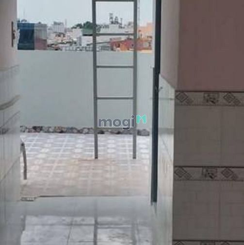 Hình ảnh Cho thuê phòng 28m2 đường Nguyễn Cửu Đàm, Quận Tân Phú, thang máy