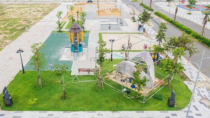 Hình ảnh Bán nhanh lô 100m2 gần biệt thự mỹ phía nam đà nẵng