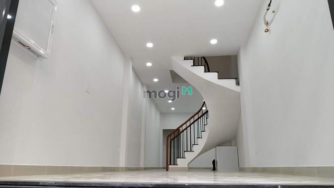 Hình ảnh Hẻm Xe Hơi Cách Mạng Tháng Tám P.5 Q.Tân Bình