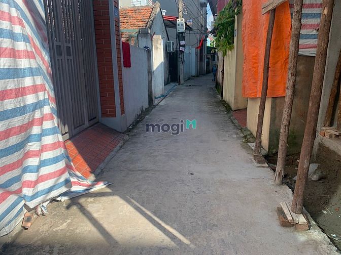 Hình ảnh Tôi cần bán mảnh đất 49m2 tại tổ 9 Thạch Bàn, Long Biên