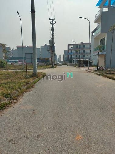 Hình ảnh Bán đất sen hồ- đình trám bắc giang giá mềm Trang MB66.COM Chính Thức - MB 66 Uy Tín