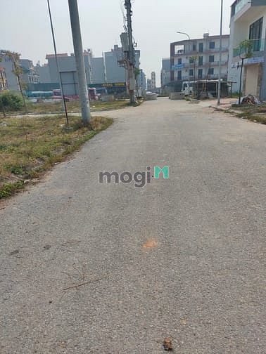 Hình ảnh Bán đất sen hồ- đình trám bắc giang giá mềm Trang MB66.COM Chính Thức - MB 66 Uy Tín