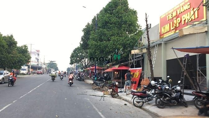 Hình ảnh Đất KCN Mỹ Phước 3, Lô J gần chợ dân sinh, MT đường nhựa, dân đông, SH