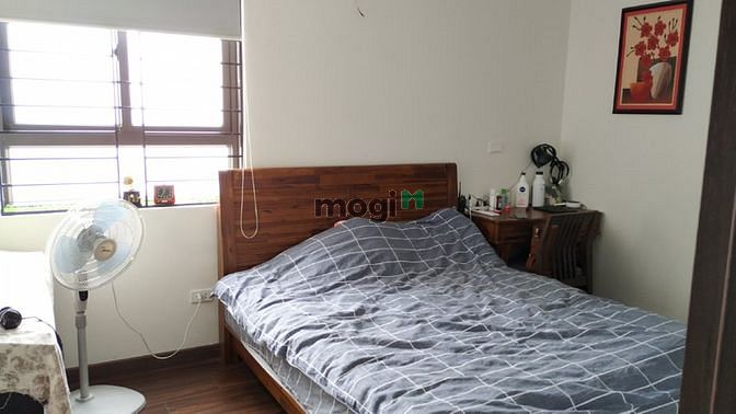 Hình ảnh Cán bán căn ở 137 Nguyễn ngọc vũ 76m2, 2 ngủ, full nội thất chỉ việc