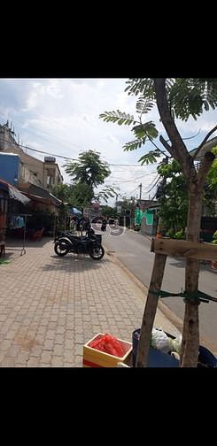 Hình ảnh Cho thuê đất mặt tiền dường lê thị chợ, phường phú thuận, Quận 7