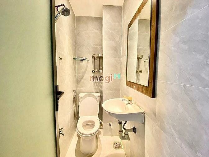 Hình ảnh Mb6623 nạp rút nhanh chóng cao cấp rộng Full nội thất đường Phó Đức Chính Bình Thạnh