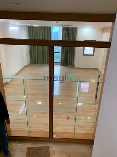Hình ảnh Siêu phẩm làm Spa phố Nguyễn Văn Huyên 50tr
