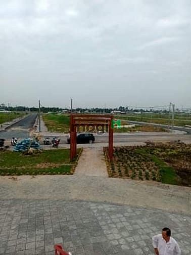 Hình ảnh còn 2 nền giá nội bộ khu vạn phát