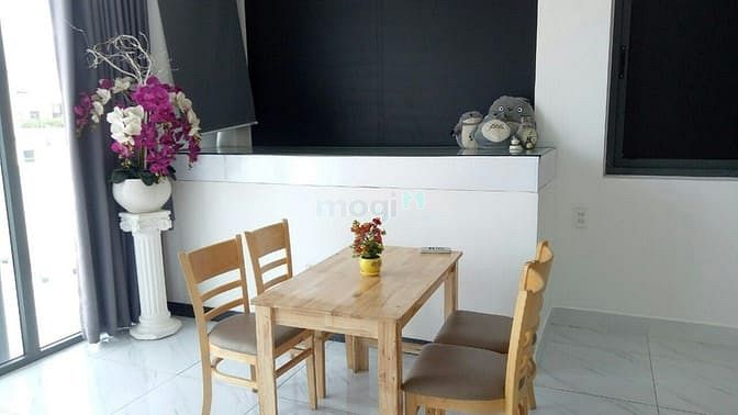Hình ảnh PENHOUSE ban công siêu to lộng gió quận 7