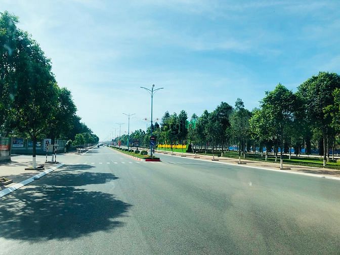 Hình ảnh Lô đất Mặt tiền đường lớnngang 25x60m, ngay thị trấn Đất Đỏ giá 3.4 tỷ