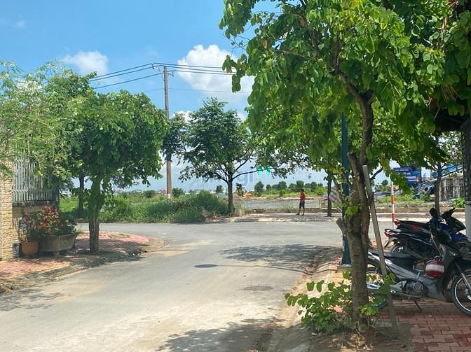 Hình ảnh KD Nhà Hàng Thua Lỗ Cần Bán 2 Lô Đất Tại Vĩnh Phú 1 - Thuận An - BD