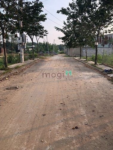 Hình ảnh Bán đất làm nhà vườn cách vinhomes 800m tại tp thủ đức