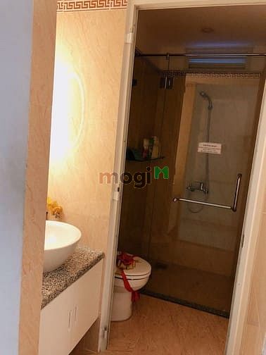 Hình ảnh Cho thuê Trang Chủ MB66.COM / Đăng Ký Tặng 66K có ban công ở trung tâm quận 3 thoáng mát