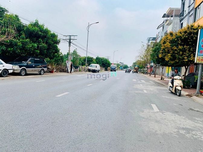 Hình ảnh Cần bán 50m2 đường 25m tại khu TĐC Thạch Bàn, Long Biên