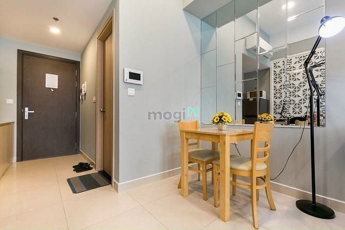 Hình ảnh ✔ Cho thuê CHCC RIVER GATE 30m OF 1wc - nội thất đầy đủ