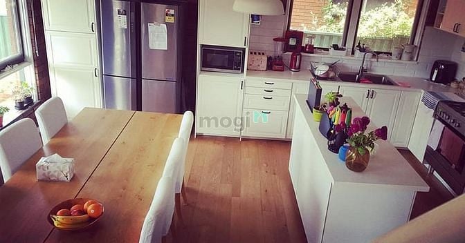 Hình ảnh Nhà đẹp Mặt phố Tôn Đức Thắng 12.5 tỷ, 43mx5 tầng, KD sầm uất
