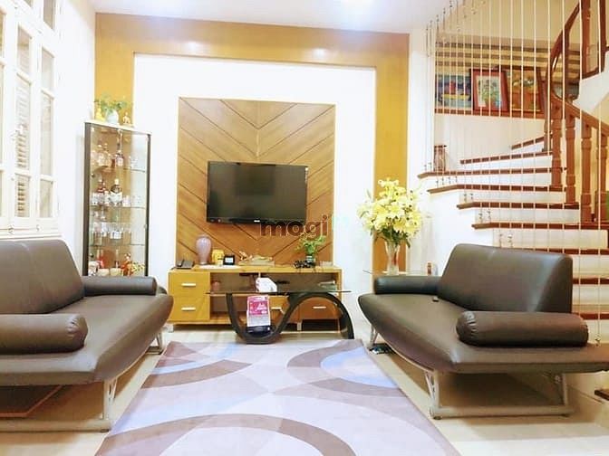 Hình ảnh Nhà Đê La Thành 70m2x4 tầng, 30m ra MP Xã Đàn