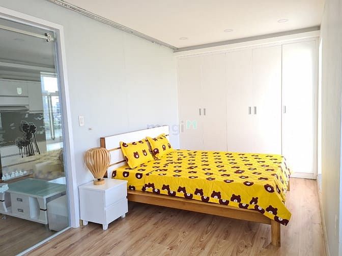 Hình ảnh Cho thuê 2PN Sky 3 PMH Q.7 , DT:69m giá 12 triệu view sông