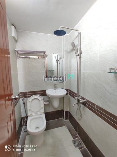 Hình ảnh 🏡🏡🏡Phòng mới toanh có ban công, full nội thất, gần chợ Ly Phục Man