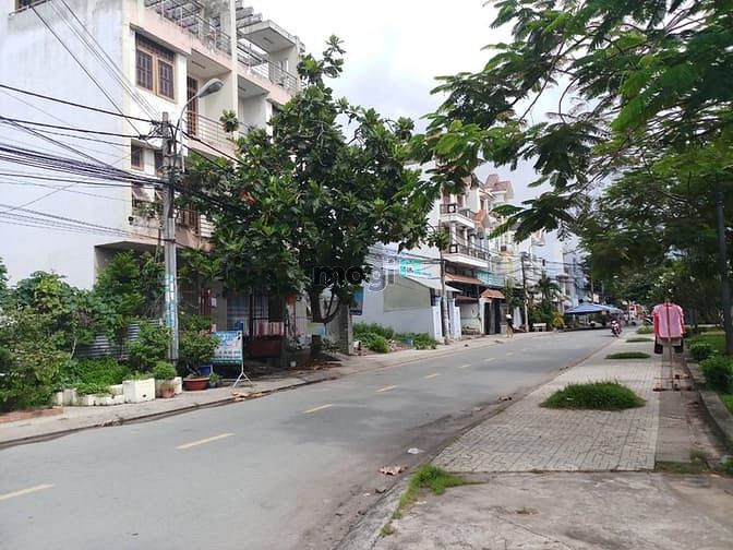 Hình ảnh Tôi cần Bình bán đất Chánh đường Hoàng Phan Thái 125m² giá 1,8 tỷ SHR