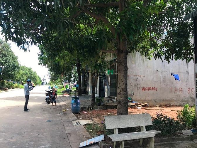 Hình ảnh Tôi Bán Miếng Đất 100m2 Gần ĐH Việt Đức,Dân Cư Đông,Thổ Cư,Sổ Hồng,