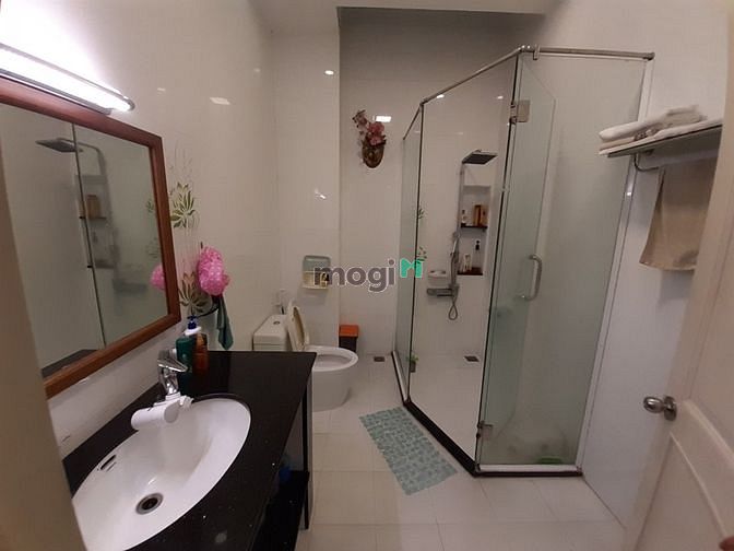 Hình ảnh Cho thuê villa 8x20m gara 2 lầu 4PN full NT Trần Não Bình An