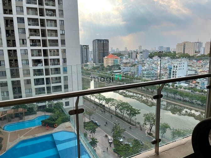 Hình ảnh Bán CHCC Chug Cư The Gold View đường Bến Văn Đồn Phường 1 Quận 4