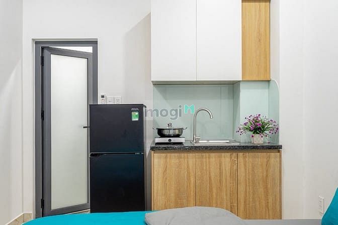 Hình ảnh Cho Thuê Căn Hộ Studio, Quận 1, Quận 3 - Có Cửa Sổ Thoáng Mát