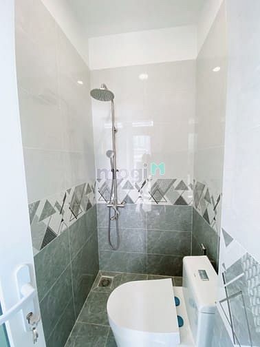 Hình ảnh Mb6623 nạp rút nhanh chóng cho thuê có balcon, view Landmark, Bình Thạnh, gần cầu Sài Gòn