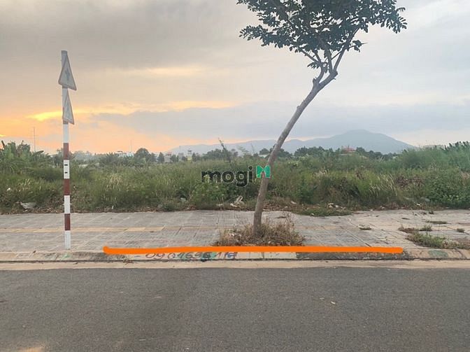 Hình ảnh Bán đất MT Nguyễn Thái Học, Long Tâm, TP Bà Rịa