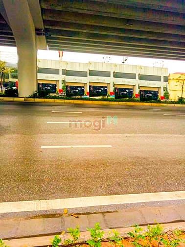 Hình ảnh Cần bán đất mặt đường phạm văn đồng diện tích 151m2 mt 9